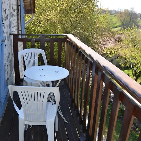 Katy's Barn Saint-Aulaye-Puymangou