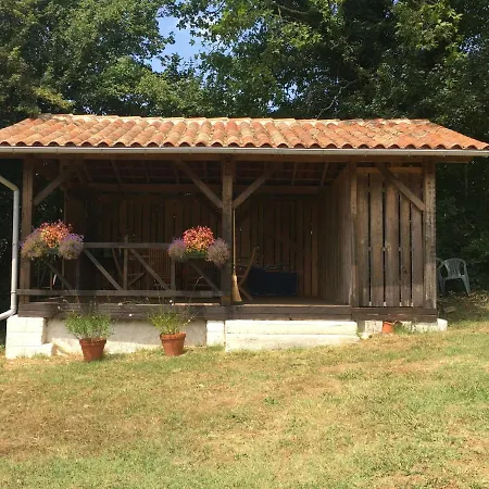 Сasa de vacaciones Katy's Barn Saint-Aulaye-Puymangou